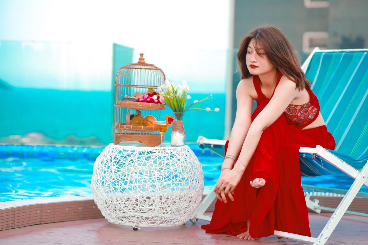 Alibaba Hotel By Thg Da Nang Esterno foto