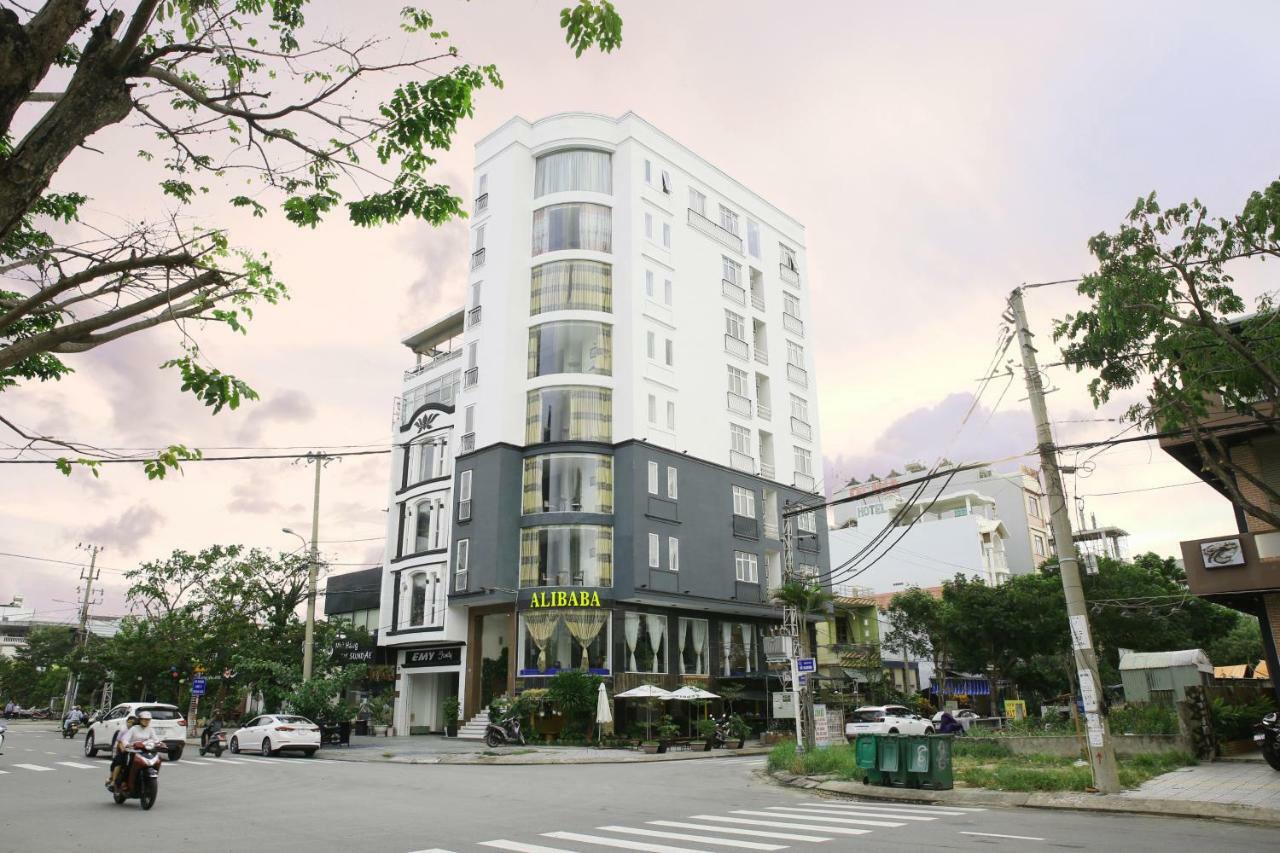 Alibaba Hotel By Thg Da Nang Esterno foto