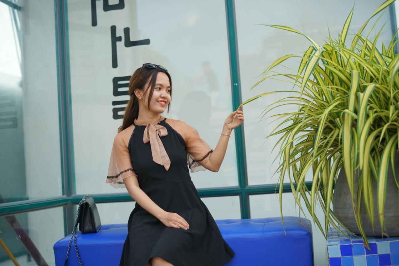 Alibaba Hotel By Thg Da Nang Esterno foto